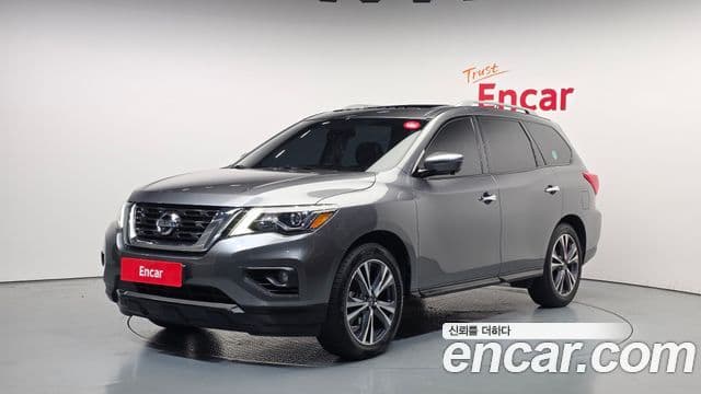 Nissan Pathfinder 4th Gen 1
