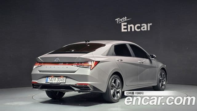 Hyundai Avante (CN7) 2