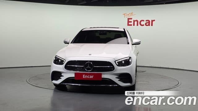 Mercedes-Benz E-Class W213 3