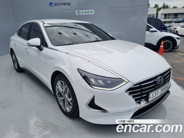 Hyundai Sonata (DN8) 2