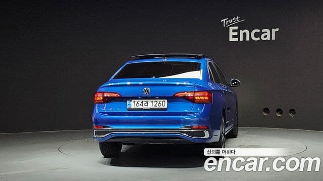 Volkswagen Jetta 7th Gen 4