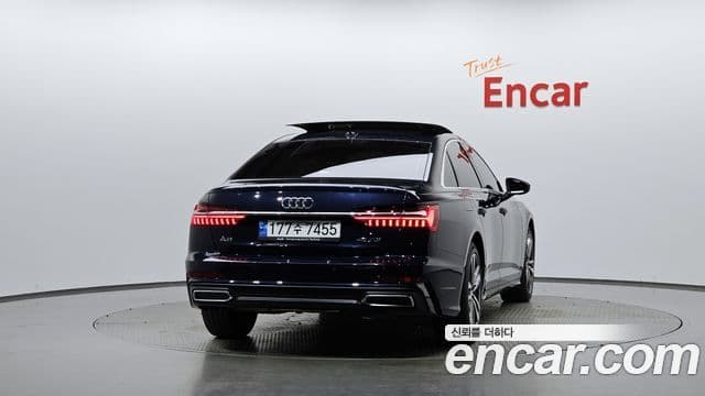 Audi A6 (C8) 3