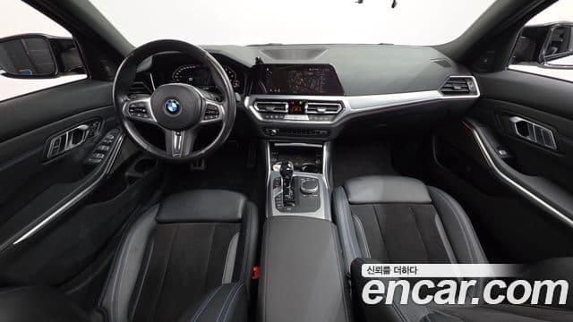 BMW 3 Series (G20) 4