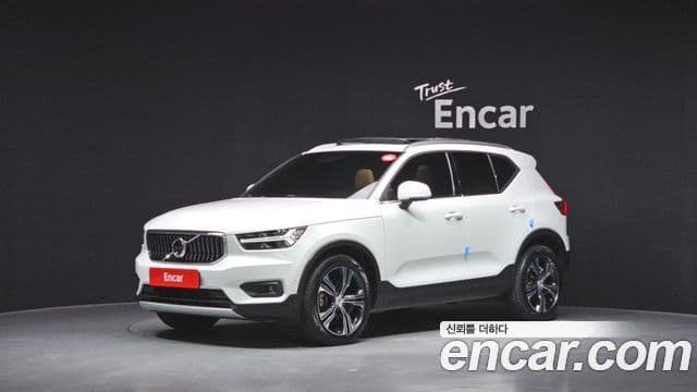 Volvo XC40 1