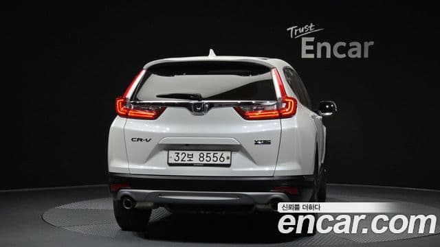 Honda CR-V 5th Gen 4