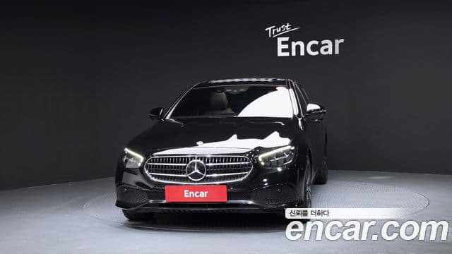 Mercedes-Benz E-Class W213 3