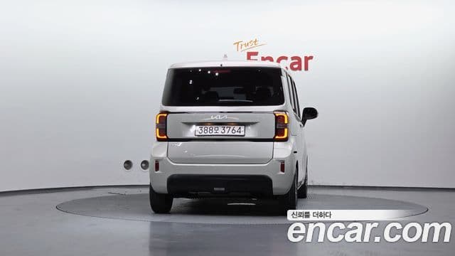 Kia The New Kia Ray 4