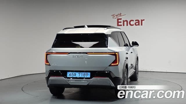 Kia EV5 4