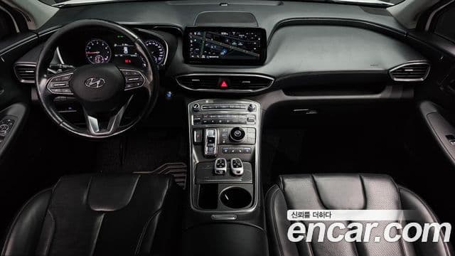 Hyundai The New Santa Fe 4