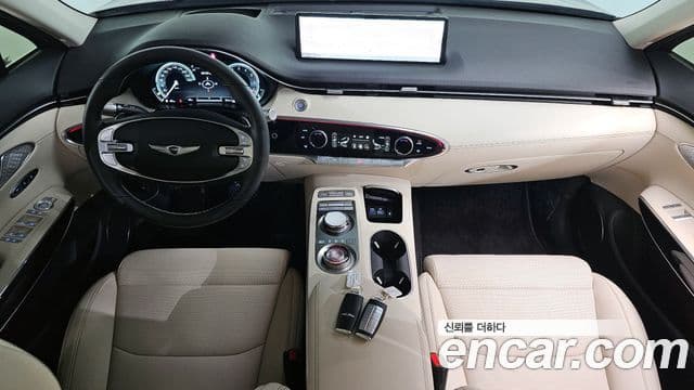 Genesis GV70 4