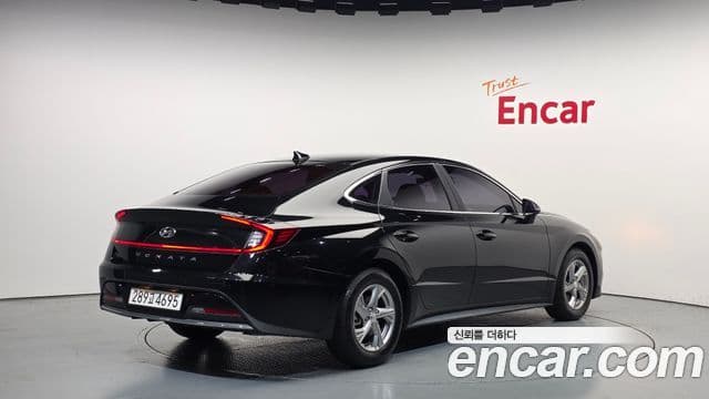 Hyundai Sonata (DN8) 2