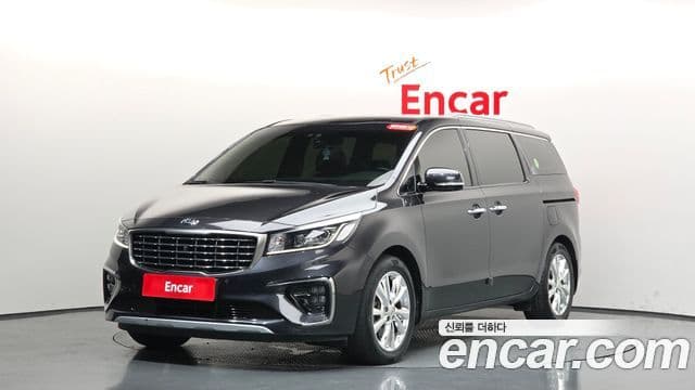 Kia The New Carnival — 1