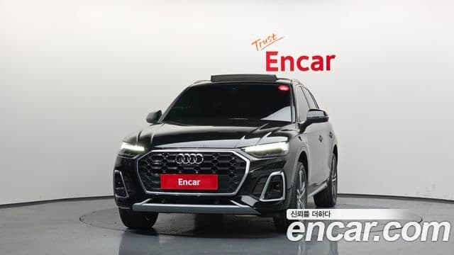 Audi Q5 (FY) 3