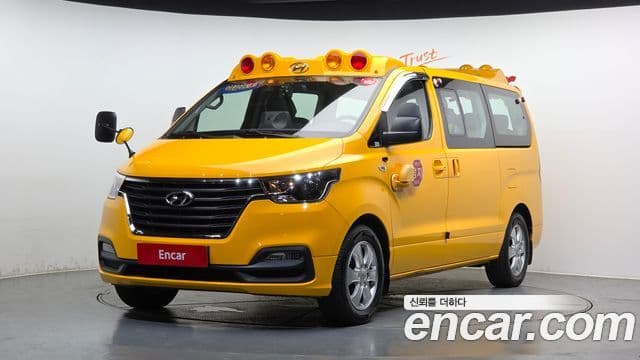 Hyundai The New Grand Starex — 1