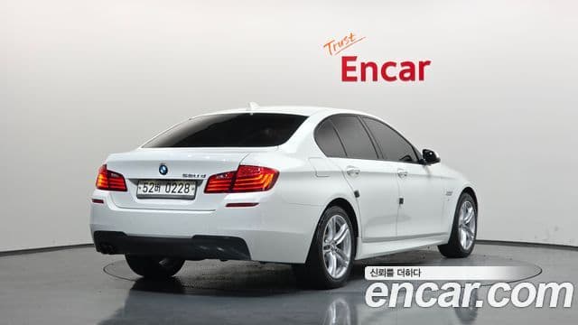 BMW 5 Series (F10) 2