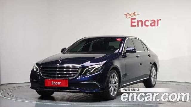 Mercedes-Benz E-Class W213 1