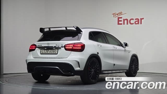 Mercedes-Benz GLA-Class X156 2