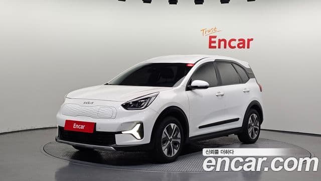 Kia Niro Plus 1