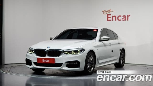 BMW 5 Series (G30)
