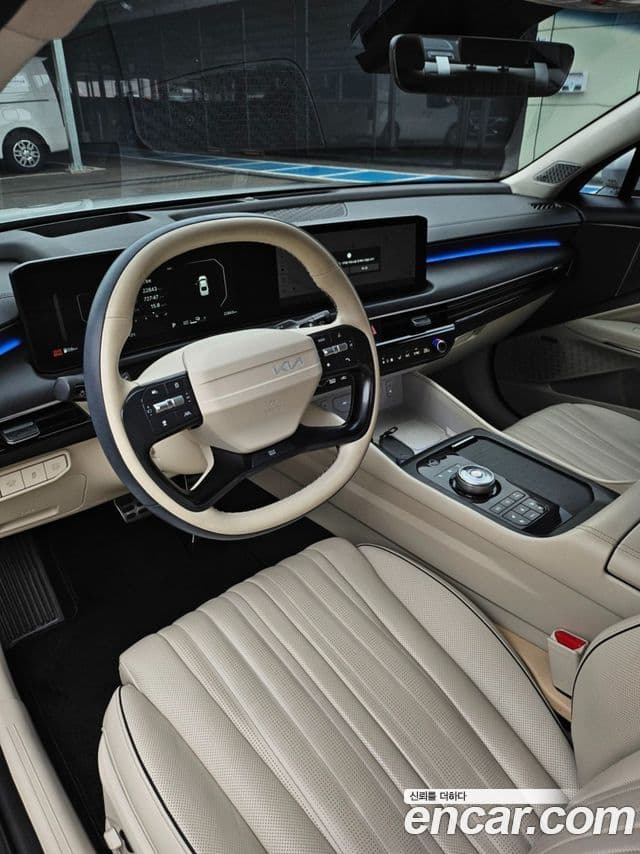 Kia The New K8 Hybrid 4