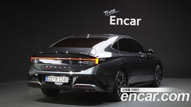 Hyundai Sonata The Edge Hybrid (DN8) 2