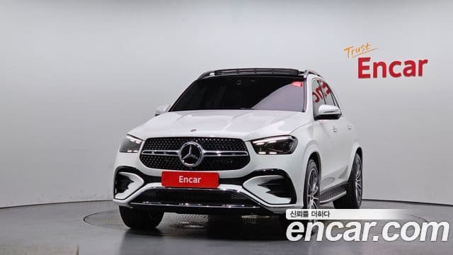 Mercedes-Benz GLE-Class W167 3