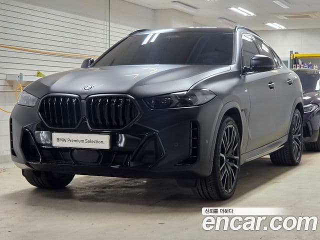 BMW X6 (G06)