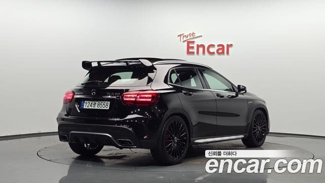 Mercedes-Benz GLA-Class X156 2