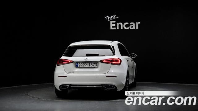 Mercedes-Benz A-Class W177 4
