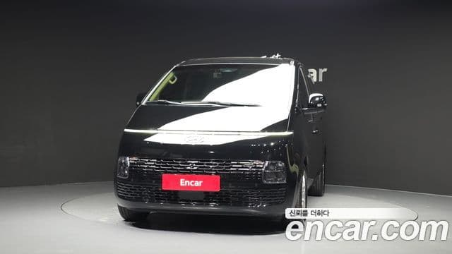 Hyundai Staria 3
