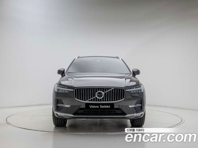 Volvo XC60 2nd Gen 2
