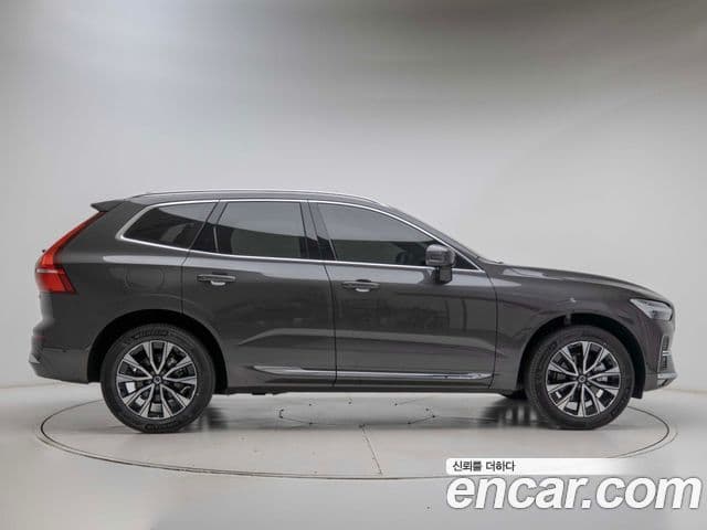 Volvo XC60 2nd Gen 3