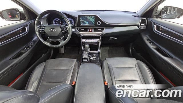 Hyundai Grandeur IG 4