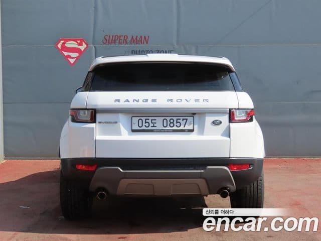 Land Rover Range Rover Evoque 4