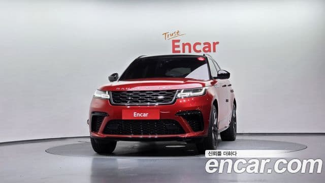 Land Rover Range Rover Velar 2