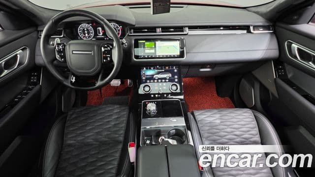 Land Rover Range Rover Velar 4