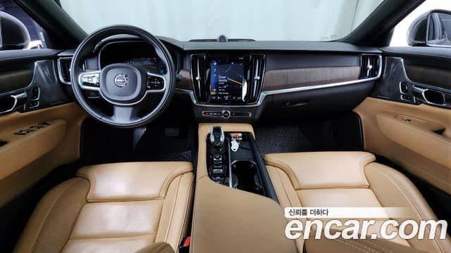 Volvo S90 4