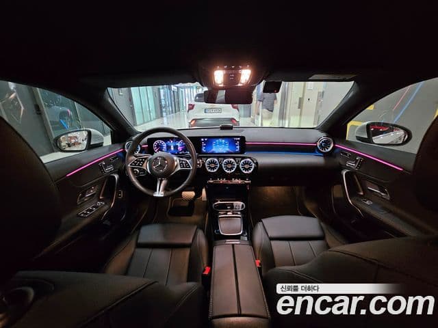 Mercedes-Benz A-Class W177 4