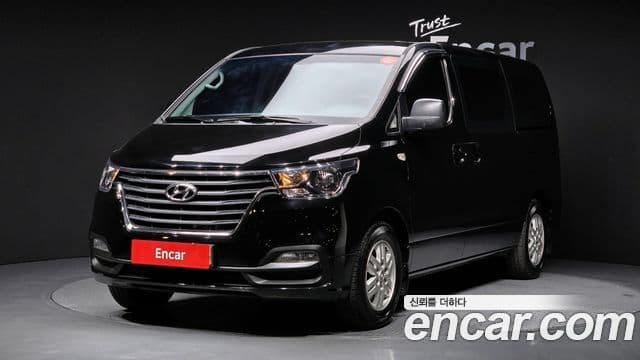 Hyundai The New Grand Starex 1