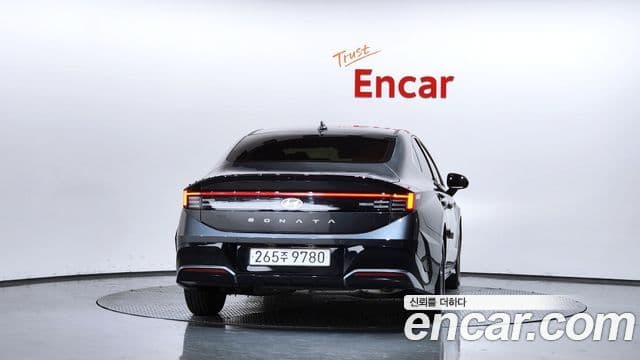 Hyundai Sonata The Edge (DN8) 3