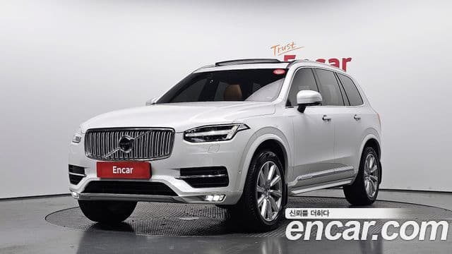 Volvo XC90 2nd Gen 1