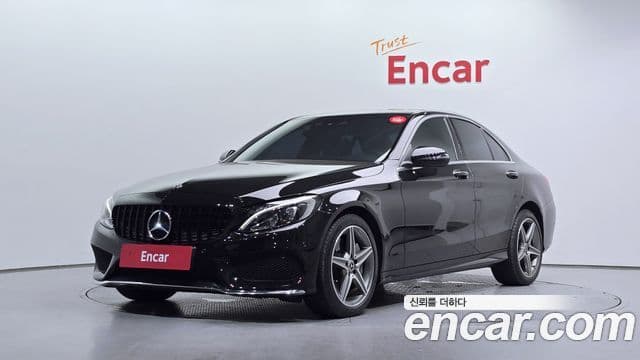 Mercedes-Benz C-Class W205 1