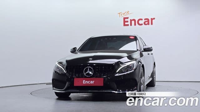 Mercedes-Benz C-Class W205 3