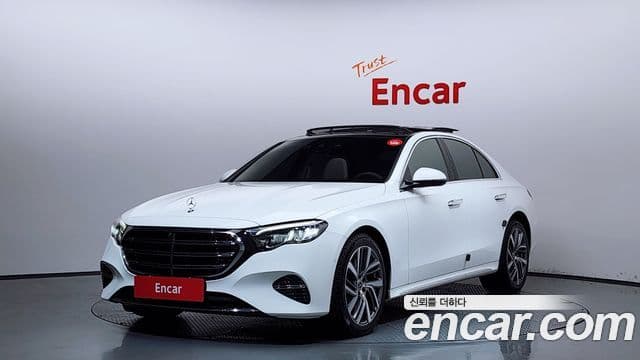 Mercedes-Benz E-Class W214 1