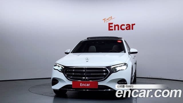 Mercedes-Benz E-Class W214 3