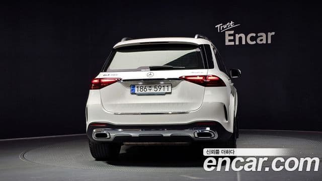 Mercedes-Benz GLE-Class W167 4