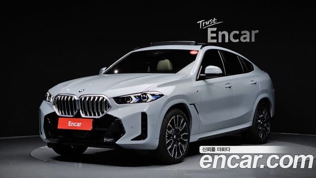 BMW X6 (G06) 1