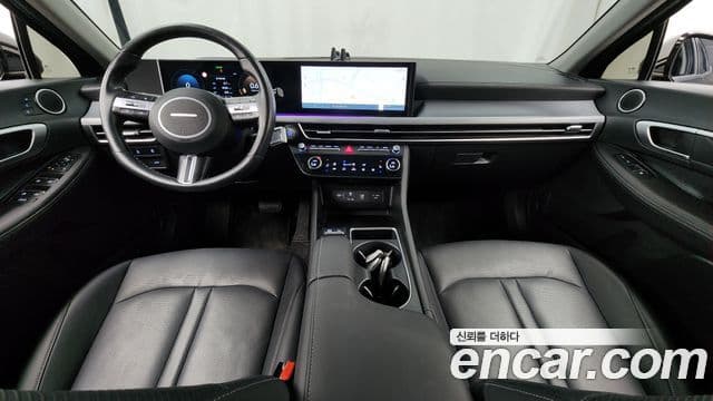 Hyundai Sonata The Edge (DN8) 4