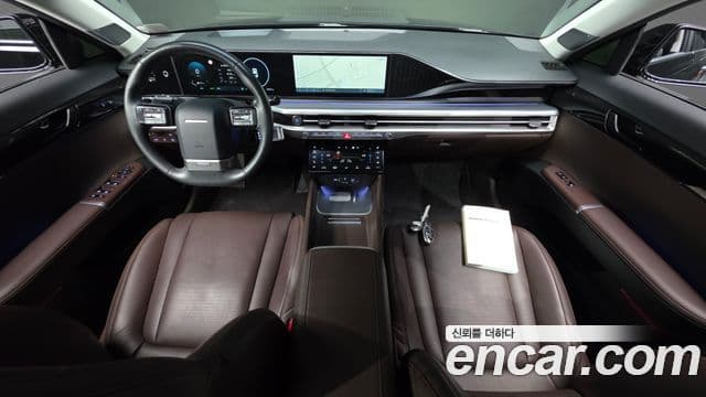 Hyundai Grandeur Hybrid (GN7) 4