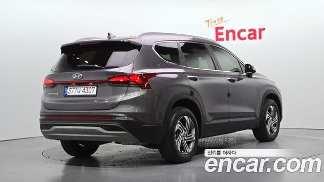 Hyundai The New Santa Fe 2